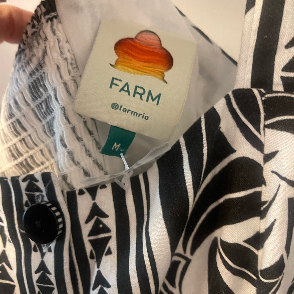 FARM Rio Monochrome Patterned Romper - Picture 5 of 6